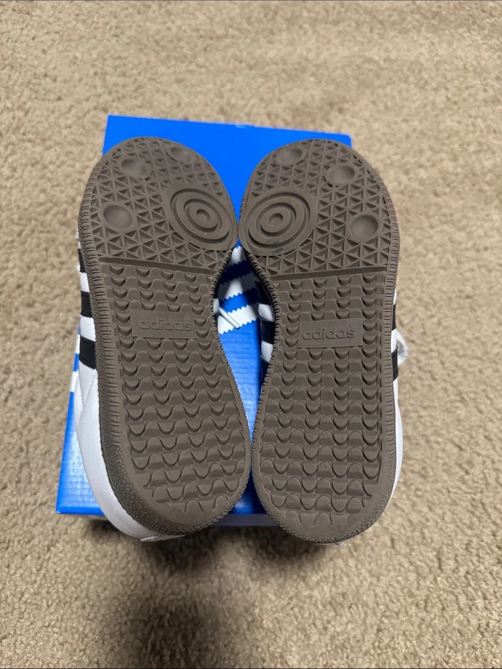adidas Kids White and Light Gray Classic Sneakers (4 1/2 Kids, 6 Women)